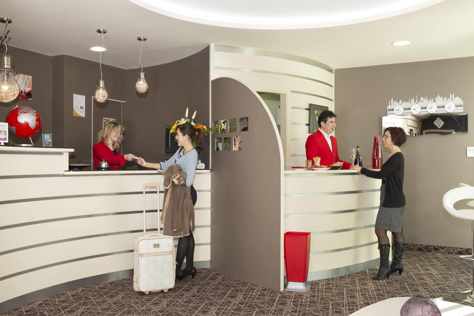 Best Western Ivrea Crystal Palace Banchette D'Ivrea エクステリア 写真