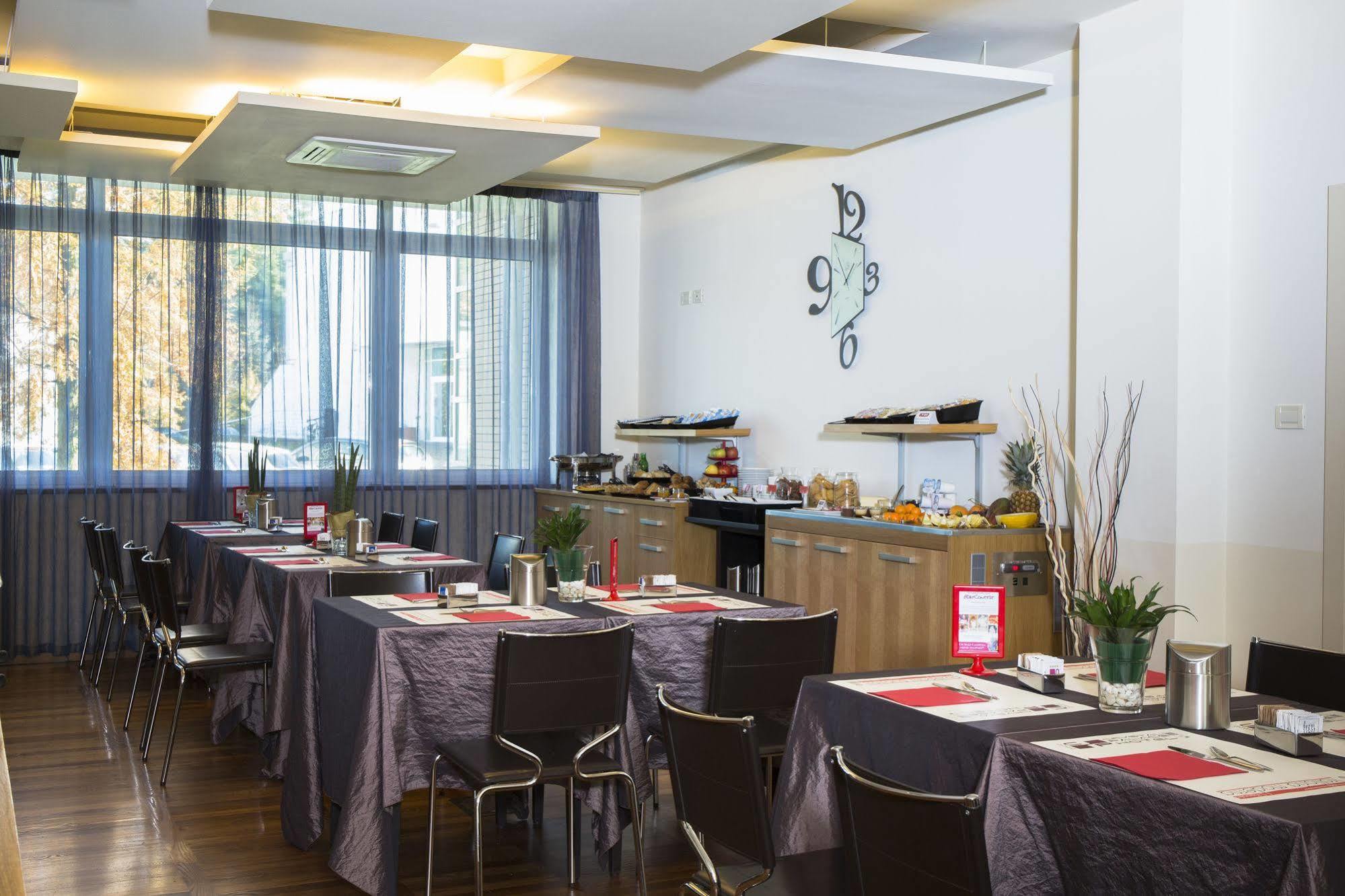 Best Western Ivrea Crystal Palace Banchette D'Ivrea エクステリア 写真
