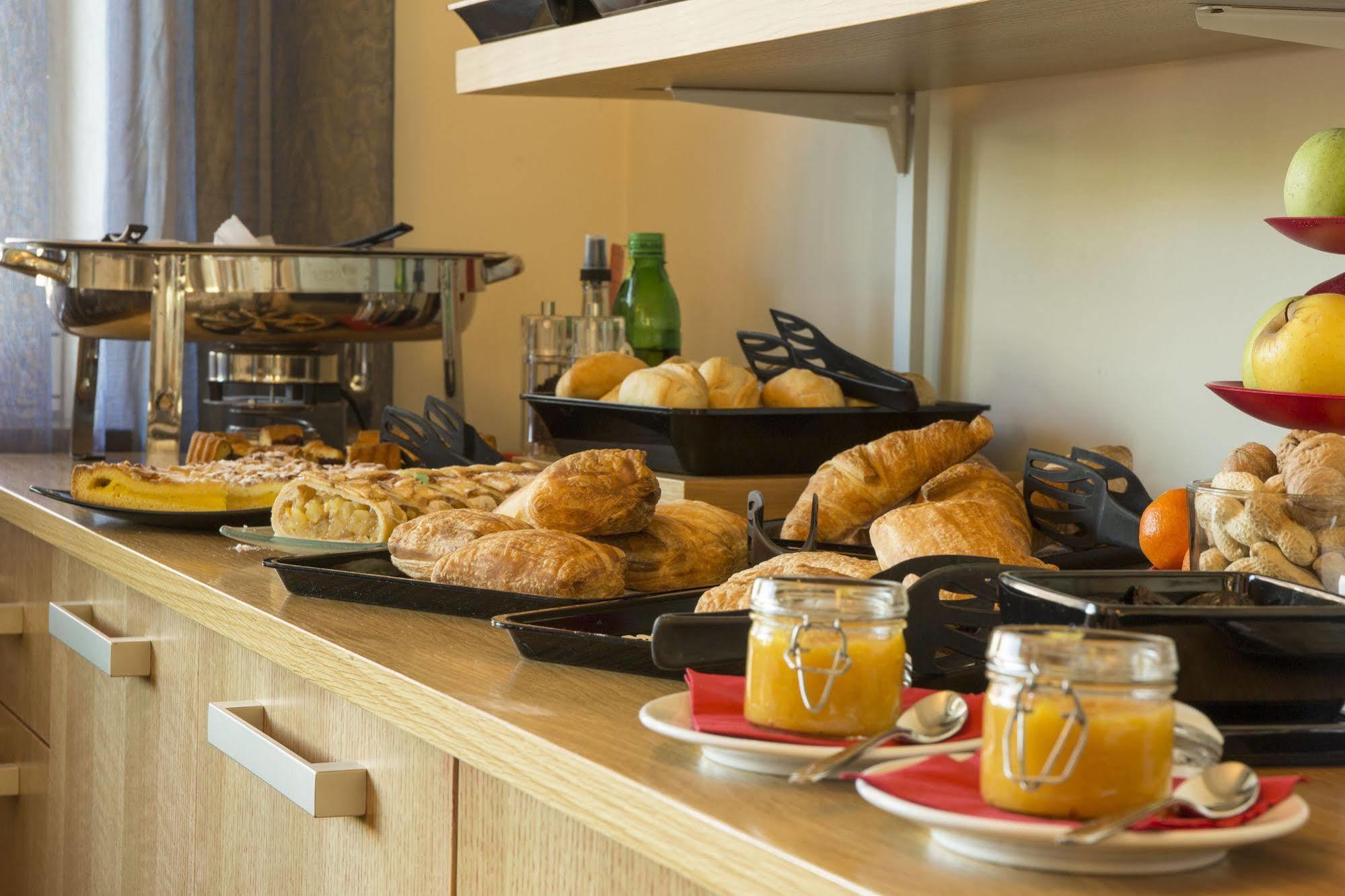 Best Western Ivrea Crystal Palace Banchette D'Ivrea エクステリア 写真
