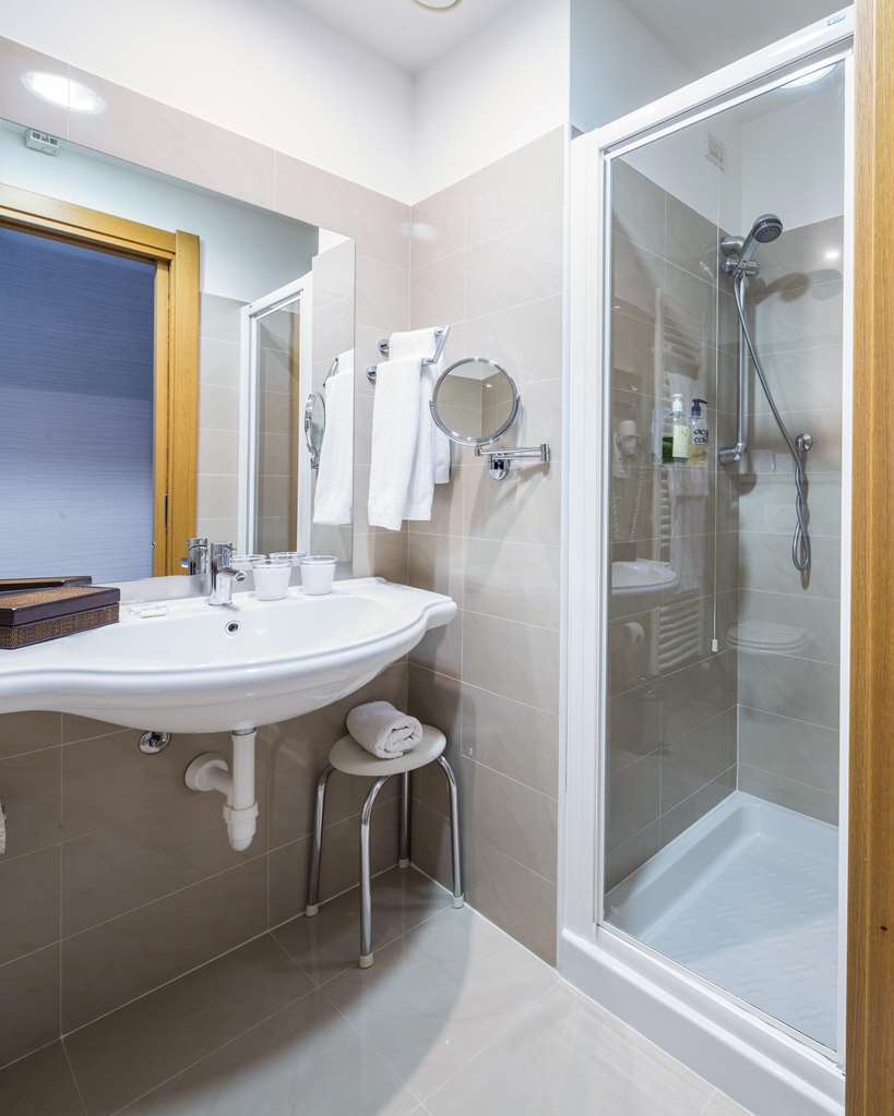 Best Western Ivrea Crystal Palace Banchette D'Ivrea 部屋 写真