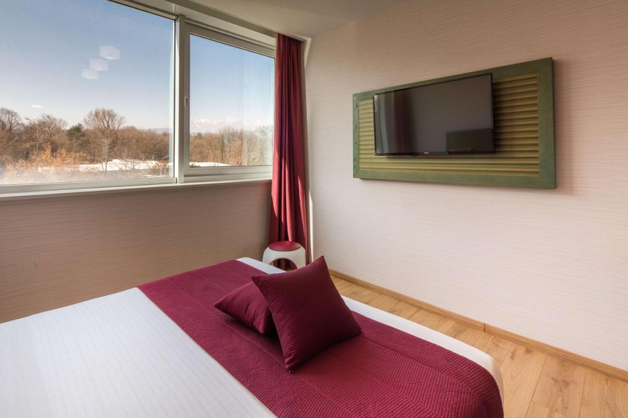 Best Western Ivrea Crystal Palace Banchette D'Ivrea エクステリア 写真