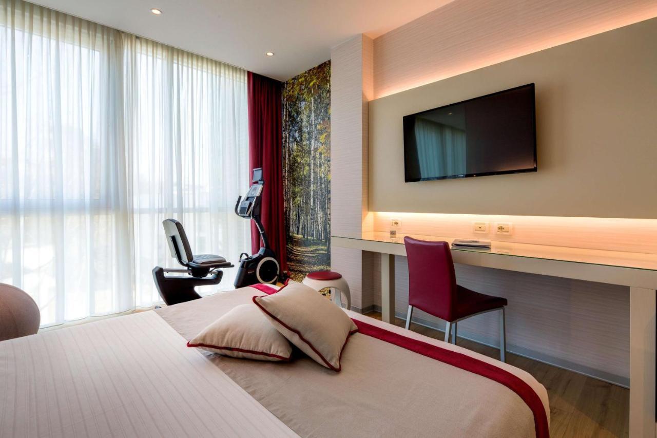 Best Western Ivrea Crystal Palace Banchette D'Ivrea エクステリア 写真